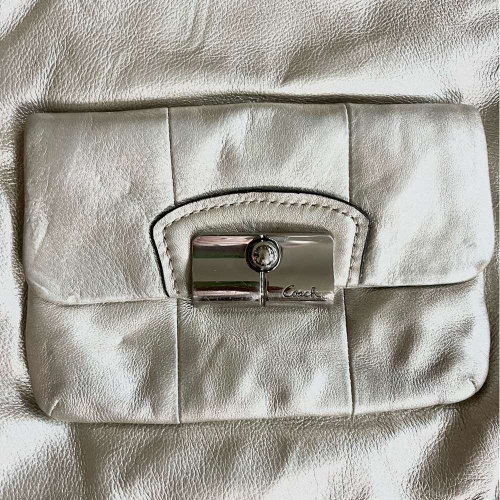 Coach Kristin Metallic Leather Hobo Shoulder Bag Silver Purse Classic READ NOTES - Picture 9 of 10